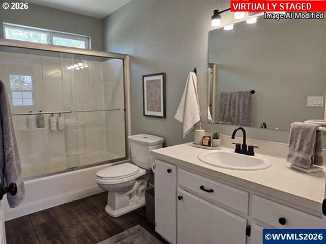 302 JERSEY St, Silverton, OR 97381