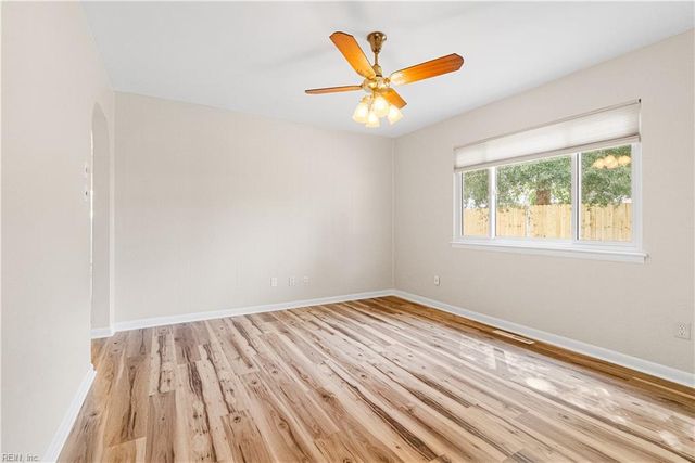 472 Carnegie RD, Virginia Beach, VA 23452
