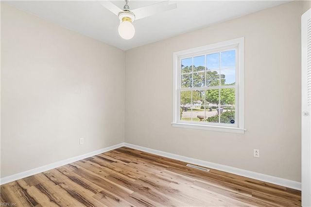 472 Carnegie RD, Virginia Beach, VA 23452