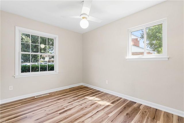 472 Carnegie RD, Virginia Beach, VA 23452