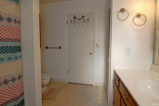 1519 Johnson Lane, Evansville, IN 47712