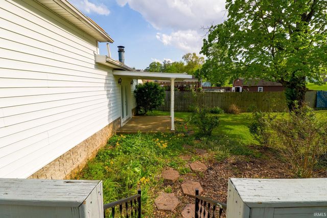1519 Johnson Lane, Evansville, IN 47712