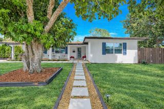 9305 SW 178th Ter, Palmetto Bay, FL 33157