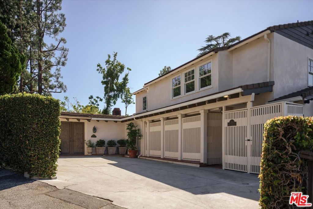 2560 Micheltorena Street, Los Angeles, CA 90039 — photo 2