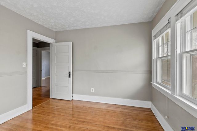 2301 S 19th Street, Lincoln, NE 68502