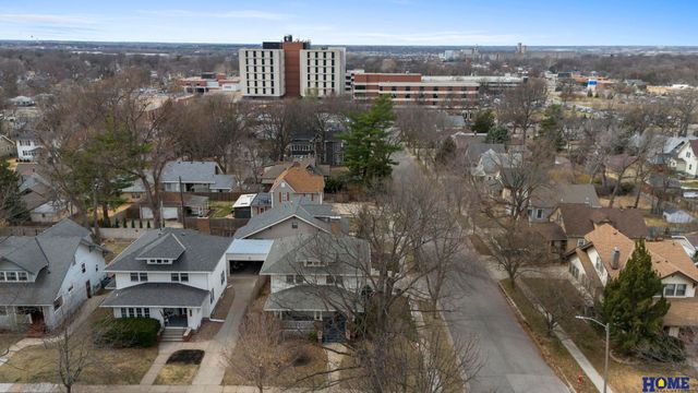2301 S 19th Street, Lincoln, NE 68502