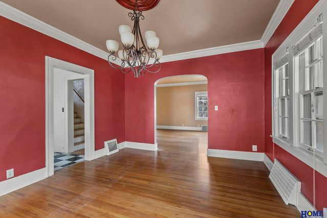 2301 S 19th Street, Lincoln, NE 68502