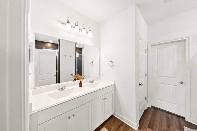 124 Wickersham, Boerne, TX 78015