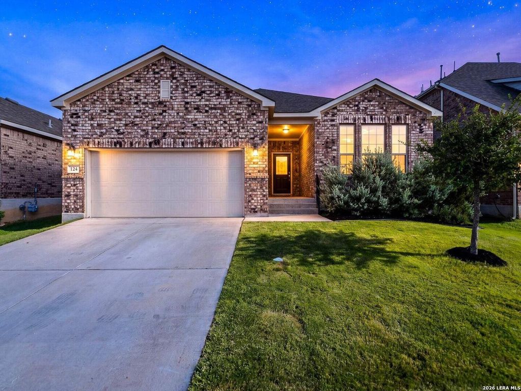 124 Wickersham, Boerne, TX 78015