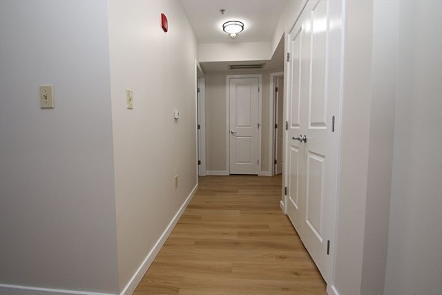 175 Cottage St 501, Chelsea, MA 02150