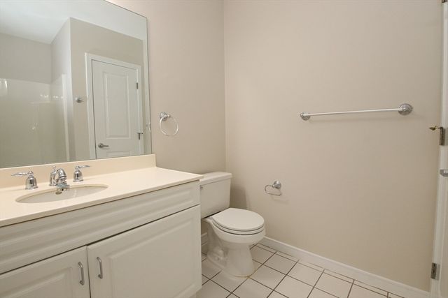 175 Cottage St 501, Chelsea, MA 02150
