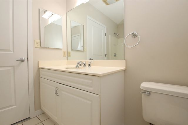 175 Cottage St 501, Chelsea, MA 02150