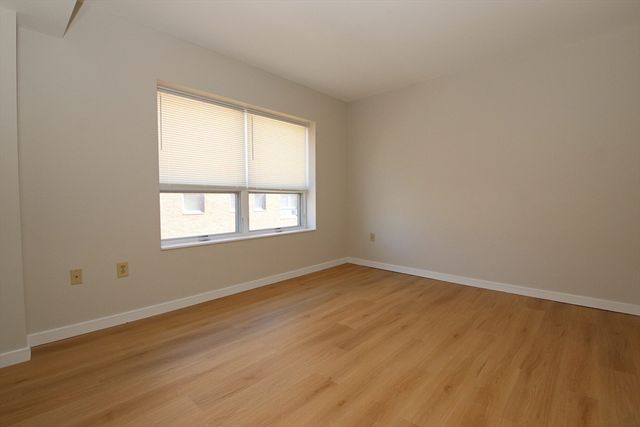 175 Cottage St 501, Chelsea, MA 02150