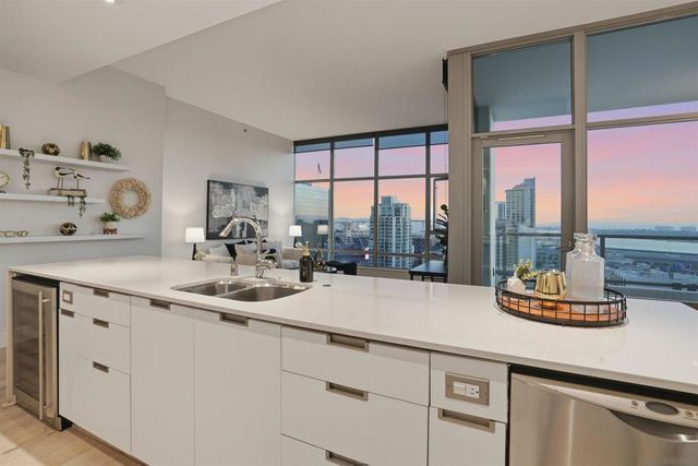 575 6th Ave 1705, San Diego, CA 92101