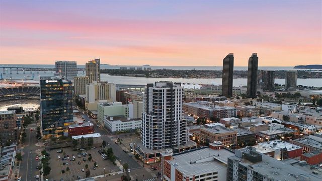 575 6th Ave 1705, San Diego, CA 92101