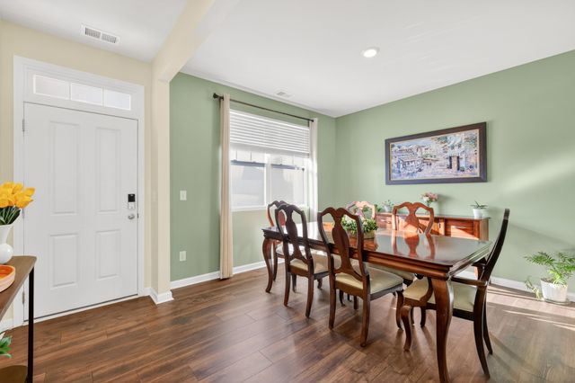 2200 Stonemeade Dr, Spring Hill, TN 37174