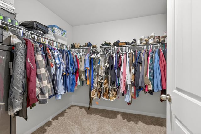 2200 Stonemeade Dr, Spring Hill, TN 37174