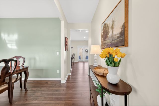 2200 Stonemeade Dr, Spring Hill, TN 37174