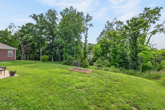 2200 Stonemeade Dr, Spring Hill, TN 37174