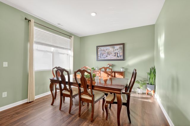 2200 Stonemeade Dr, Spring Hill, TN 37174