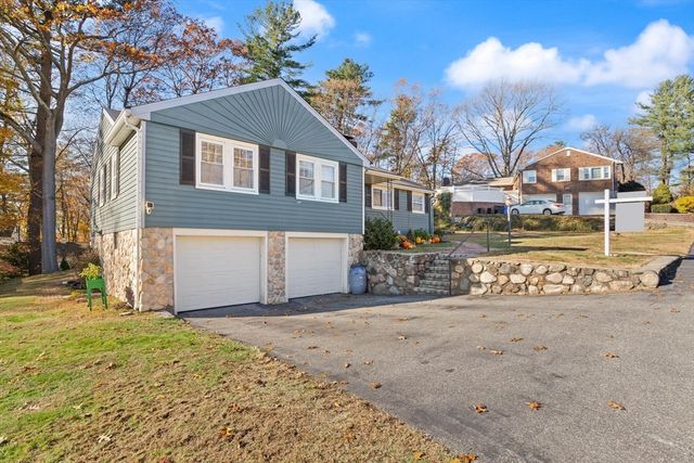 40 Friend Street, Wakefield, MA 01880