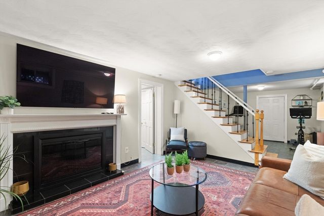 40 Friend Street, Wakefield, MA 01880