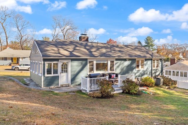 40 Friend Street, Wakefield, MA 01880