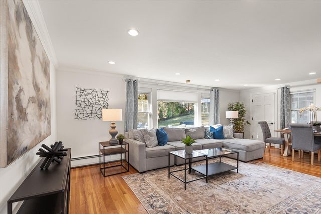 40 Friend Street, Wakefield, MA 01880