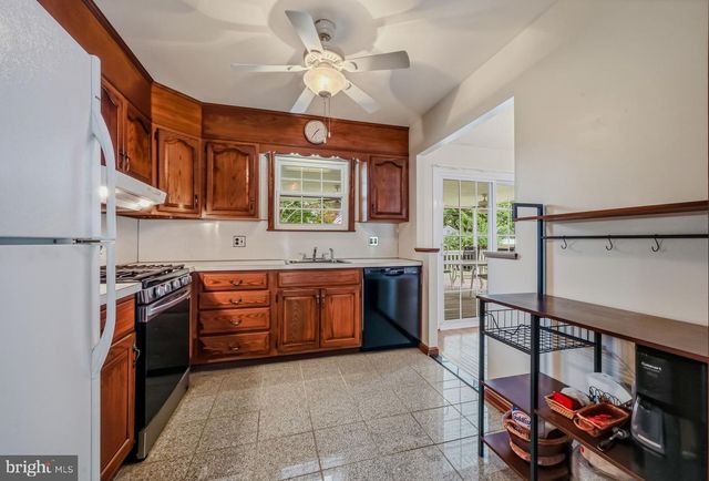 123 GLENROCK DR, Claymont, DE 19703