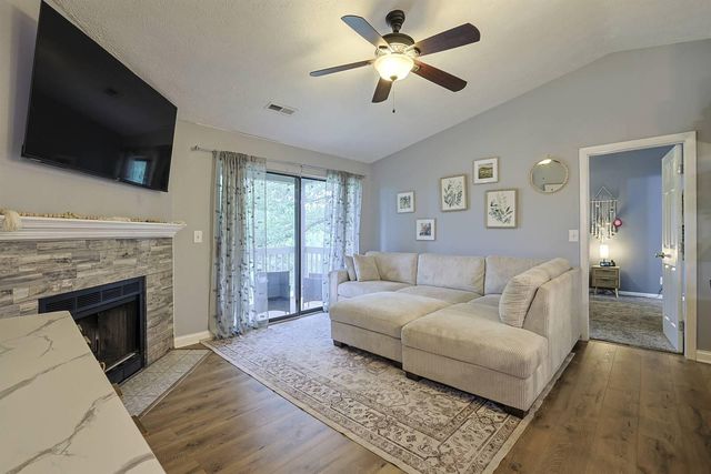 62 View Terrace Drive, 12, Southgate, KY 41071
