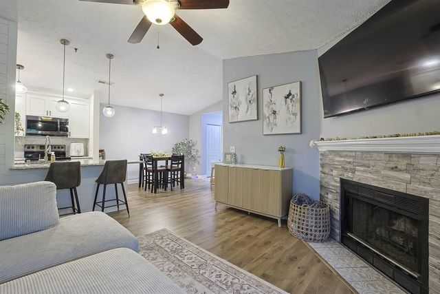 62 View Terrace Drive, 12, Southgate, KY 41071