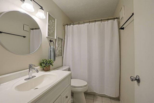 62 View Terrace Drive, 12, Southgate, KY 41071