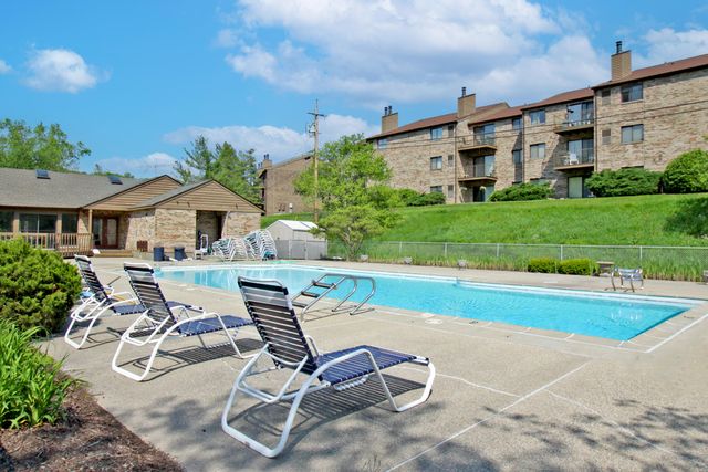 62 View Terrace Drive, 12, Southgate, KY 41071
