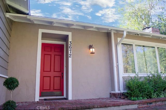 3672 Grayburn Road, Pasadena, CA 91107