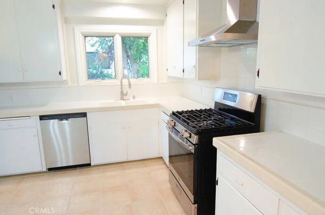 3672 Grayburn Road, Pasadena, CA 91107