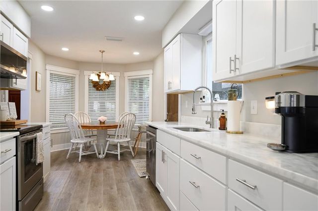 10835 Longview Drive S, Grand Bay, AL 36541