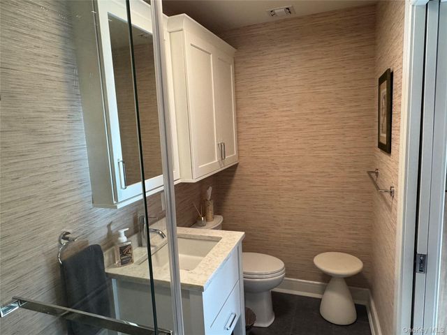 910 Altessa Boulevard, Melville, NY 11747