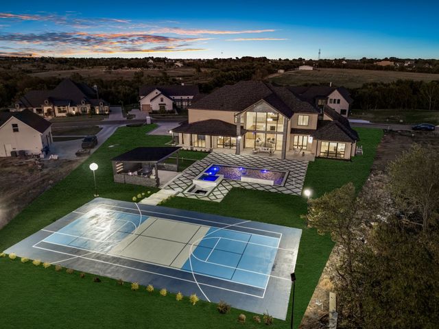 1972 Carter Lane, Gunter, TX 75058