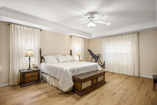 2102 Wood Duck Lane, Granbury, TX 76049