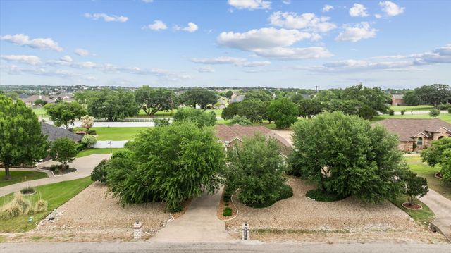 2102 Wood Duck Lane, Granbury, TX 76049