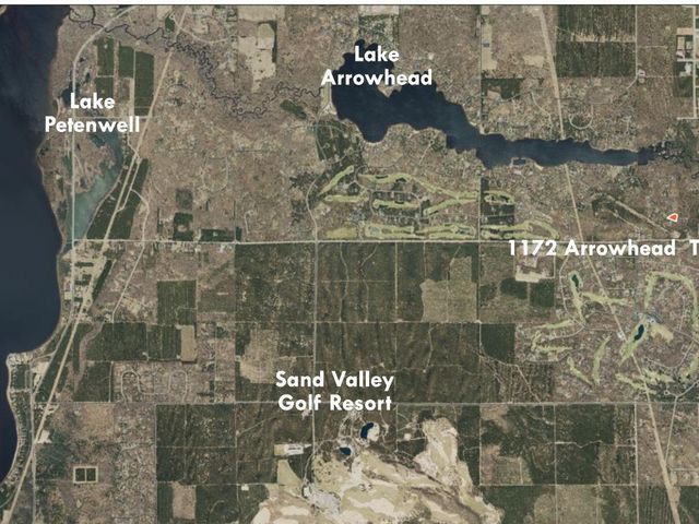 1172 Arrowhead Trail, Nekoosa, WI 54457