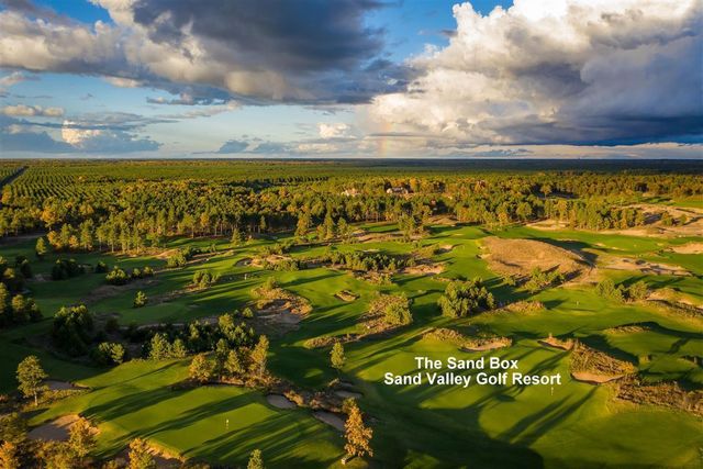 1172 Arrowhead Trail, Nekoosa, WI 54457