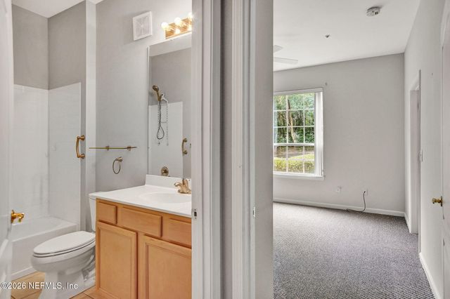 8601 BEACH Boulevard 403, Jacksonville, FL 32216