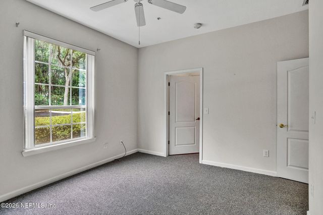 8601 BEACH Boulevard 403, Jacksonville, FL 32216