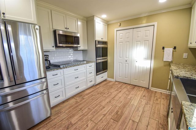 23640 HIGHWAY 18 E, Berry, AL 35546