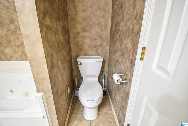 23640 HIGHWAY 18 E, Berry, AL 35546