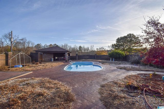 23640 HIGHWAY 18 E, Berry, AL 35546