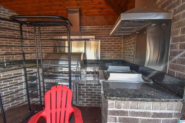 23640 HIGHWAY 18 E, Berry, AL 35546