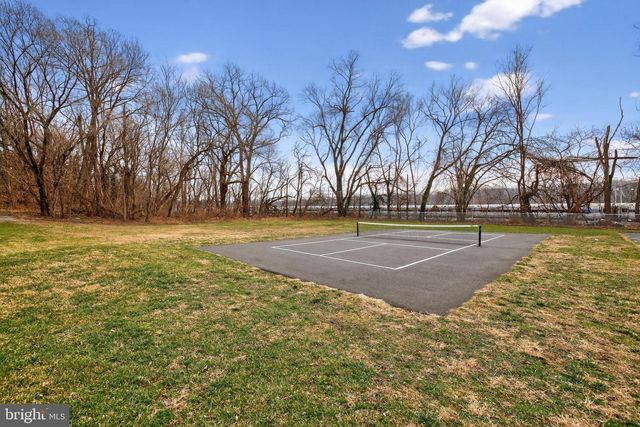 709 E POTOMAC ST, Brunswick, MD 21716