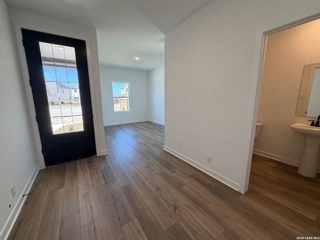 410 Nottabi Rd, Adkins, TX 78101